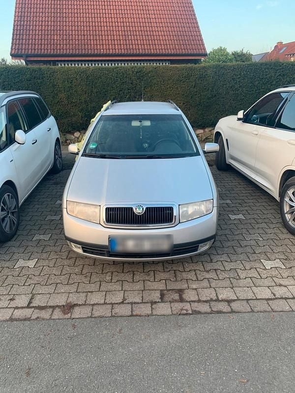 Silber Gebraucht 2003 Skoda Fabia Kombi | 890 € (Guter Preis) - Bild 1/3