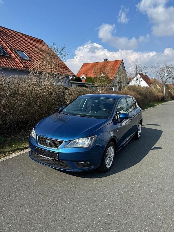 Gebraucht Seat Ibiza 90 PS (66 kW) 2013 Blau Kleinwagen