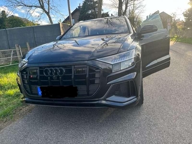 Gebraucht Audi SQ8 435 PS (319 kW) 2021 Schwarz SUV