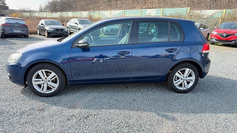 Gebraucht VW Golf VII Match 86 PS (63 kW) 2012 Blau Limousine