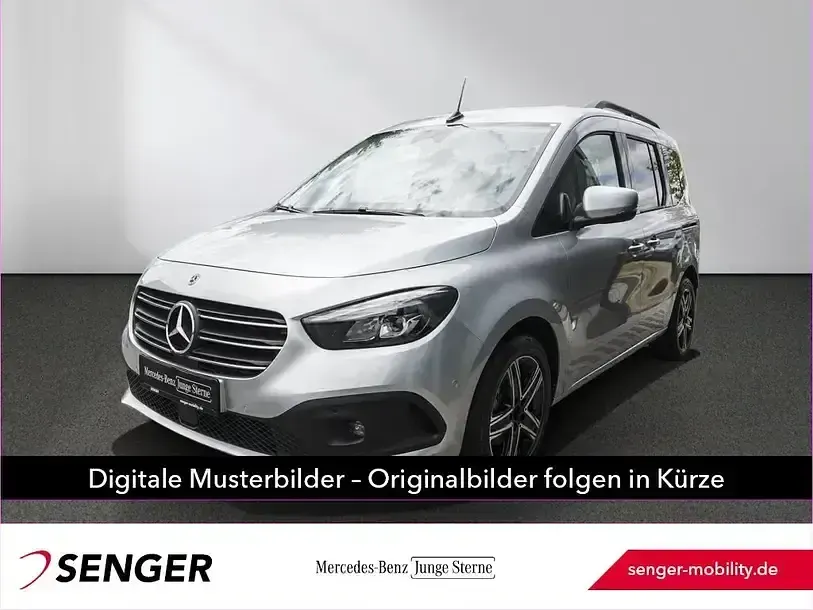 Gebraucht Mercedes T180 Progressive 116 PS (85 kW) 2025 Van / Kleinbus