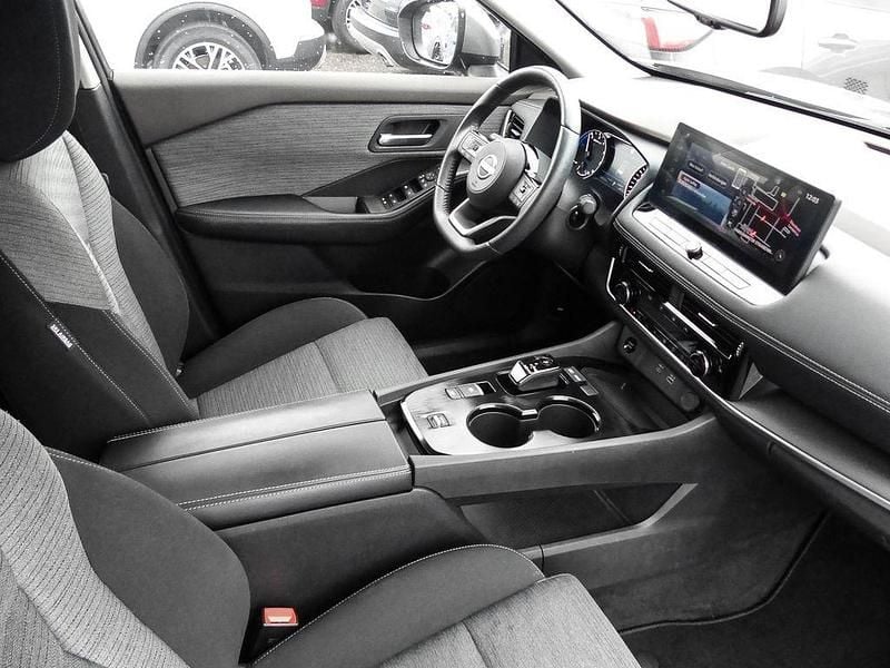 Gebraucht Nissan X-Trail Acenta 163 PS (119 kW) 2023 Grau SUV