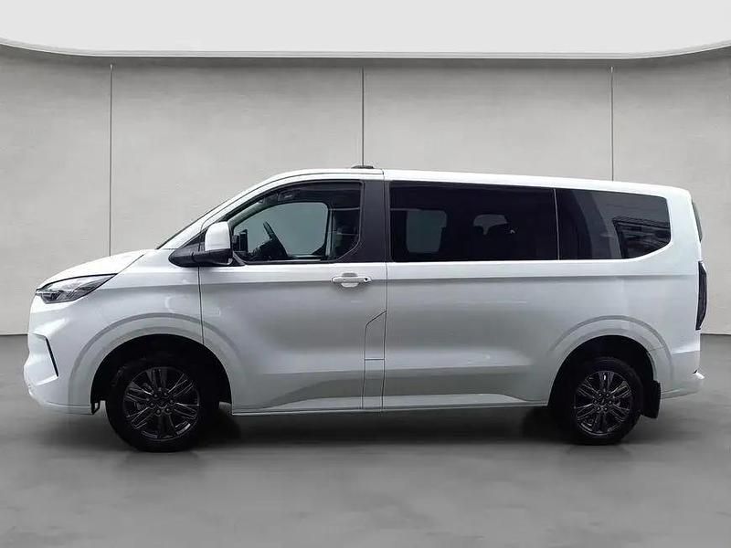 Gebraucht Ford Tourneo Custom Titanium 136 PS (100 kW) 2025 Weiß Van