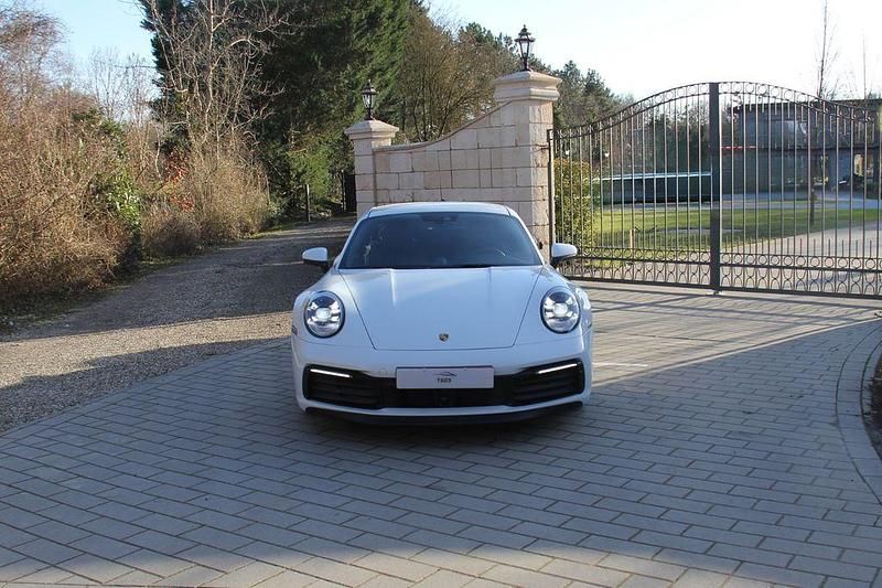 Gebraucht Porsche 911 Carrera 4S 450 PS (330 kW) 2019 Weiß