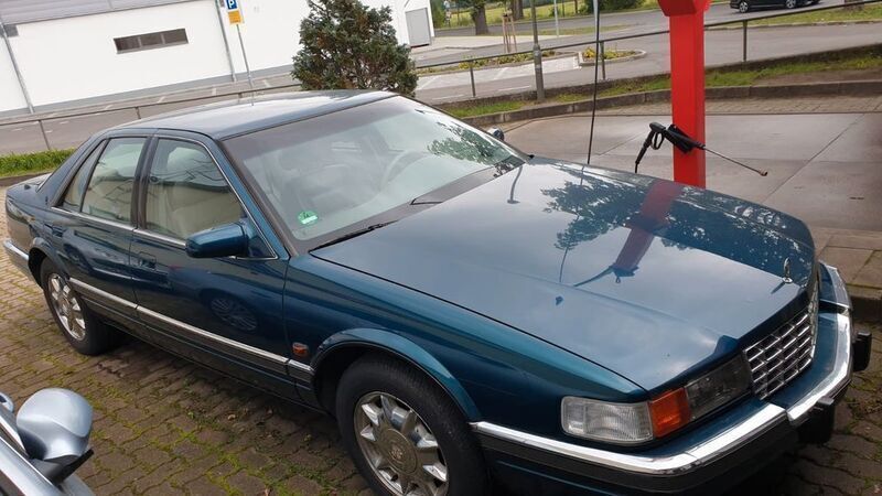 Grün Gebraucht 1997 Cadillac Seville Limousine | 2.000 € - Bild 1/4