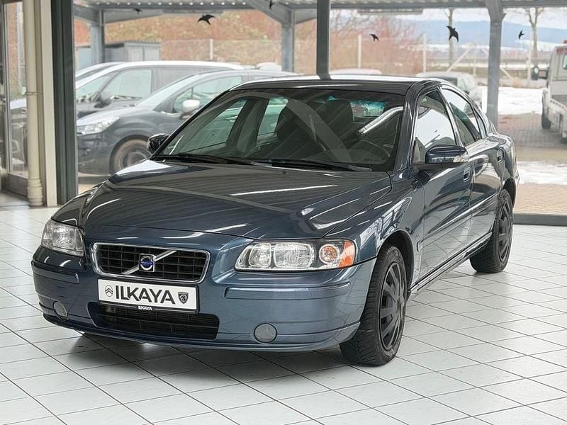 Gebraucht Volvo S60 179 PS (131 kW) 2009 Blau Limousine