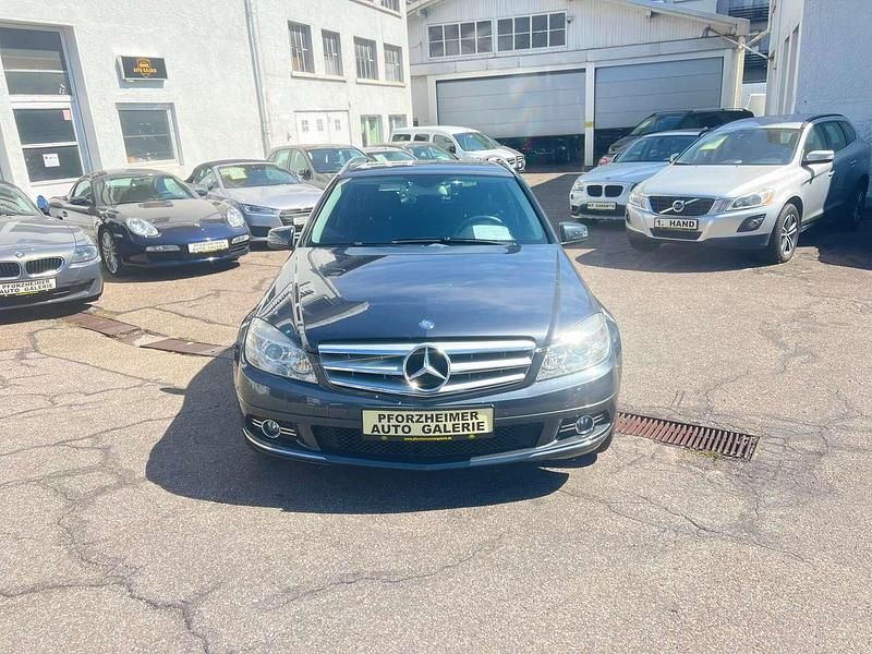 Tenoritgrau (metallic) Gebraucht 2009 Mercedes C180 Kombi | 8.950 € (Etwas zu teuer) - Bild 1/4