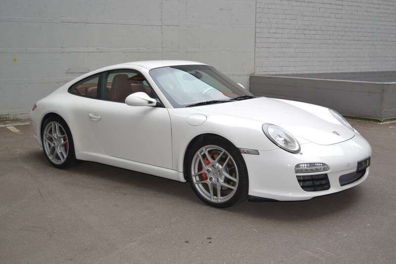 Weiß Gebraucht 2009 Porsche 911 Carrera S Coupé | 54.000 € (Guter Preis) - Bild 1/4