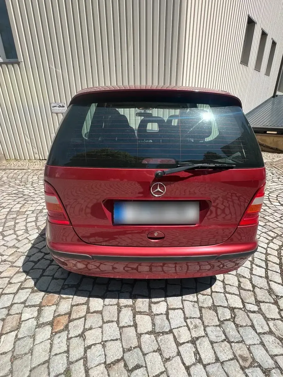 Gebraucht Mercedes A140 Classic 82 PS (60 kW) 2001 Rot Kleinwagen