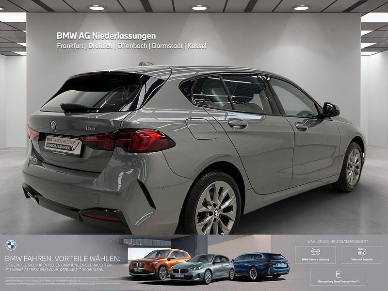Gebraucht BMW 120 Shadowline 156 PS (114 kW) 2025 Grau Kleinwagen