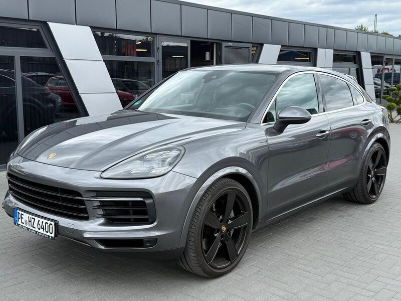 Grau Gebraucht 2021 Porsche Cayenne S SUV | 77.990 € (Teuer) - Bild 1/4
