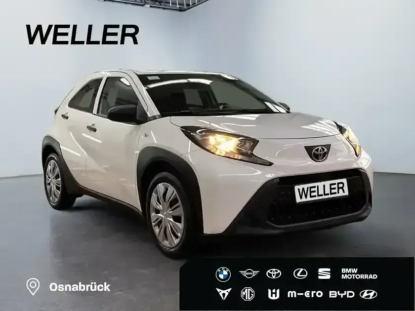 Gebraucht Toyota Aygo 72 PS (52 kW) 2023 Schneeweiß Kleinwagen