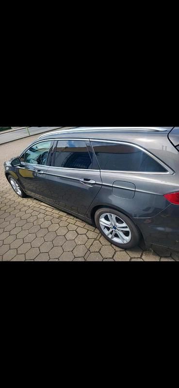 Gebraucht Ford Mondeo 150 PS (110 kW) 2019 Grau Kombi