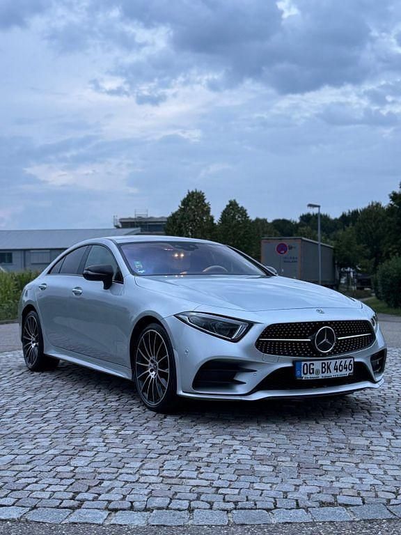 Grau Gebraucht 2019 Mercedes CLS400 Coupé | 43.500 € (Fairer Preis) - Bild 1/4