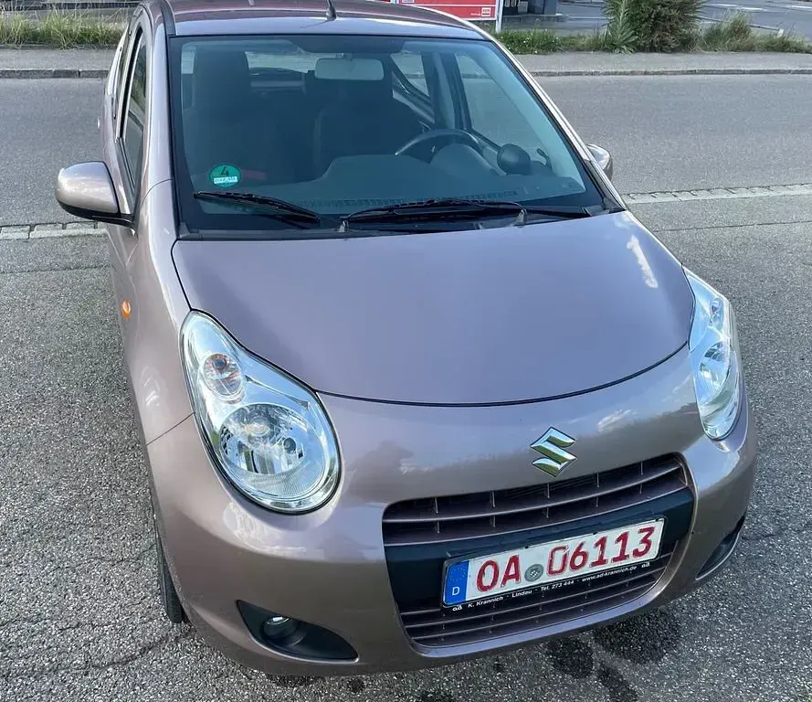 Gebraucht Suzuki Alto Club 68 PS (50 kW) 2010 Braun Kleinwagen
