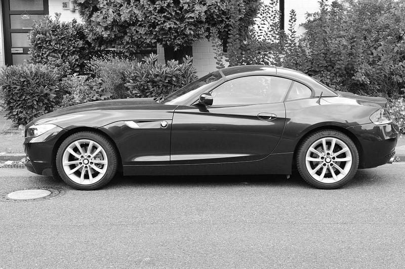 Blau Gebraucht 2010 BMW Z4 Sport Line Cabrio | 19.500 € (Superpreis) - Bild 1/4