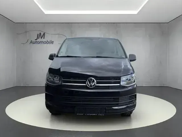 Käytetty VW Multivan 103 HP (75 kW) 2018 Andere Tila-auto