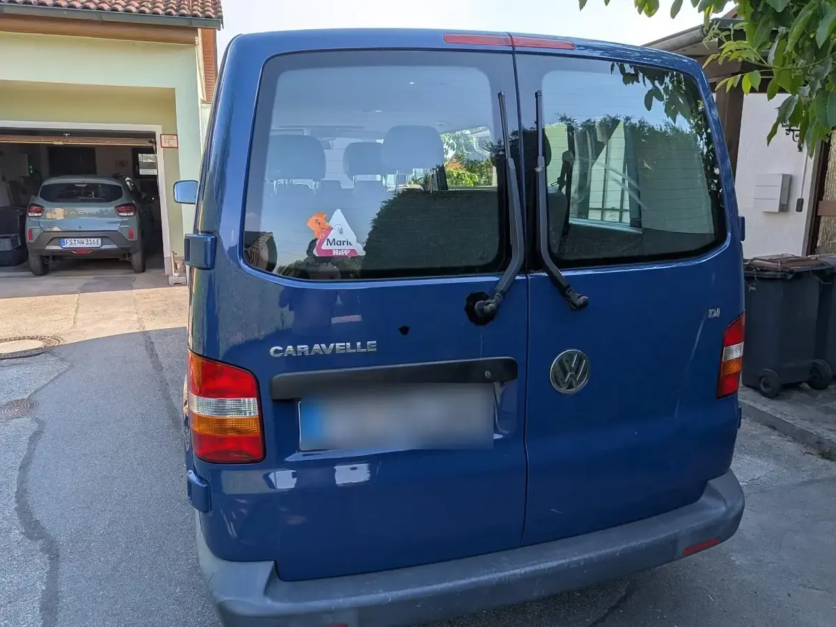 Gebraucht VW Caravelle 130 PS (95 kW) 2009 Blau Van