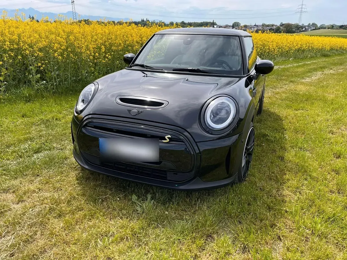 Gebraucht Mini Cooper SE 135 kW (184 PS) 2021 Schwarz Kleinwagen