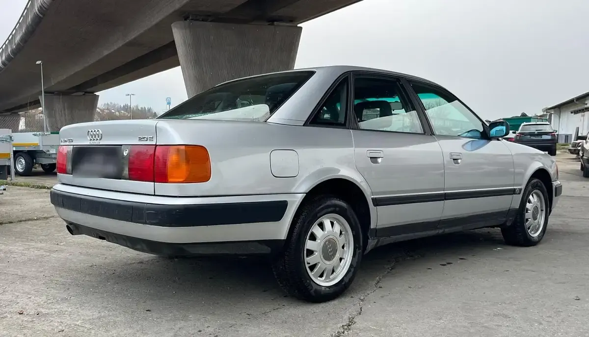 Gebraucht Audi 100 115 PS (84 kW) 1991 Silber Limousine