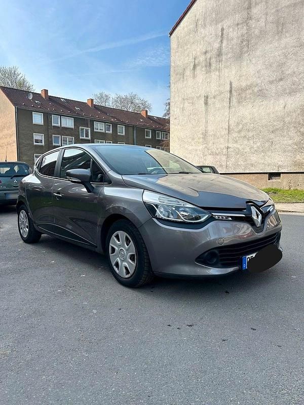 Gebraucht Renault Clio IV Intens 90 PS (66 kW) 2015 Grau Kleinwagen