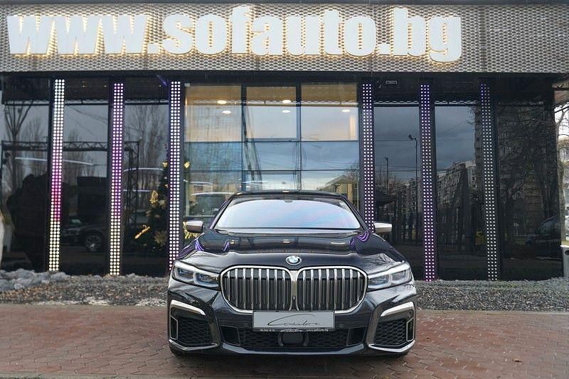 Gebraucht BMW M760 Exclusive 585 PS (430 kW) 2019 Schwarz Limousine