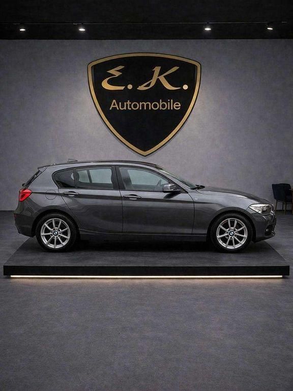 Gebraucht BMW 118 Advantage 136 PS (100 kW) 2018 Grau Kleinwagen