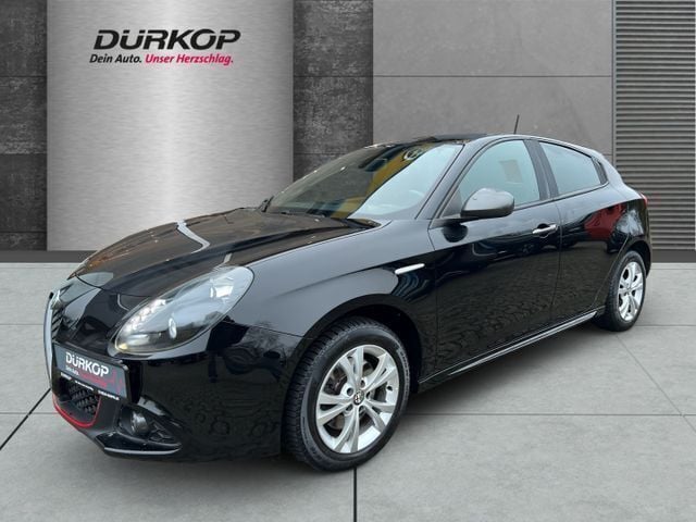 Schwarz Gebraucht 2017 Alfa Romeo Giulietta Super Kleinwagen | 11.950 € (Fairer Preis) - Bild 1/4