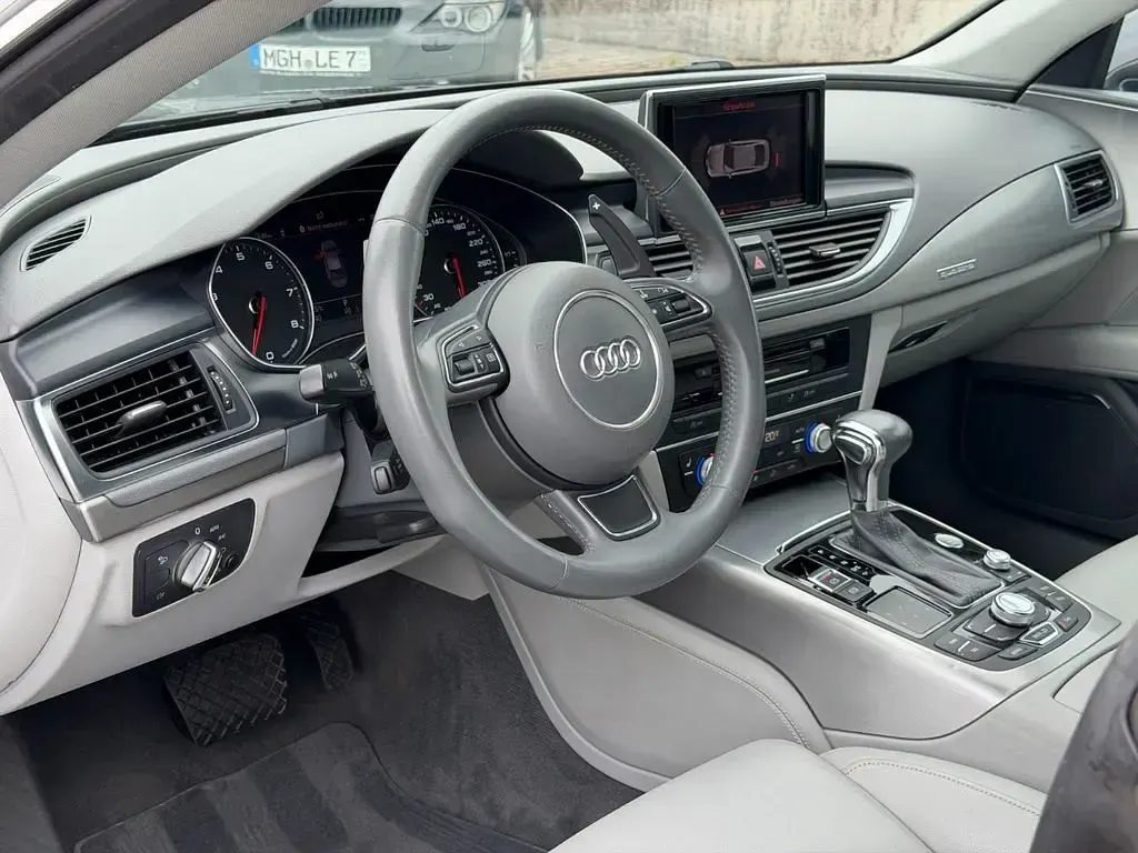 Gebraucht Audi A7 Performance 299 PS (219 kW) 2010 Grau Kleinwagen