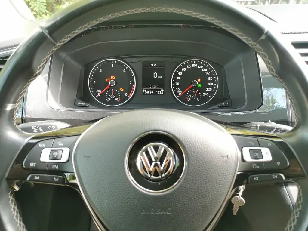 Gebraucht VW California Beach 150 PS (110 kW) 2016 Grau Van