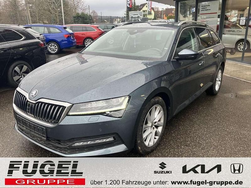 Quarzgrau metallic Gebraucht 2020 Skoda Superb Ambition Kombi | 22.899 € (Guter Preis) - Bild 1/4