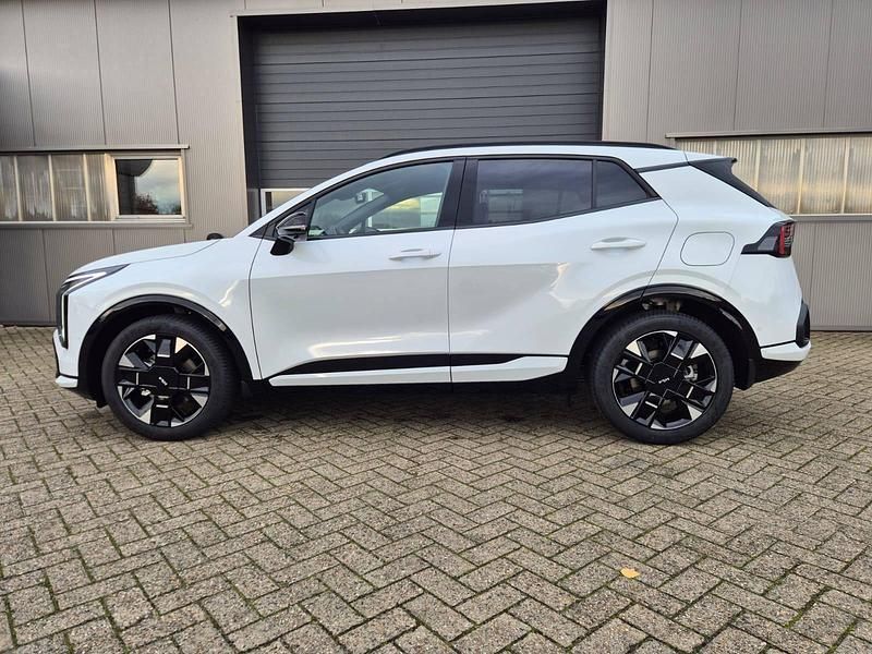 Deluxeweiß metallic Neu 2025 Kia Sportage GT-Line SUV | 38.180 € (Superpreis) - Bild 1/4