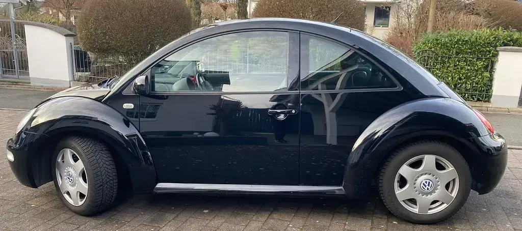 Gebraucht VW New Beetle 116 PS (85 kW) 2000 Schwarz Kleinwagen