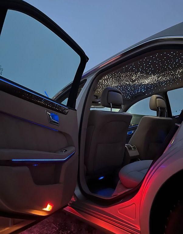 Gebraucht Mercedes E350 292 PS (214 kW) 2009 Beige Limousine