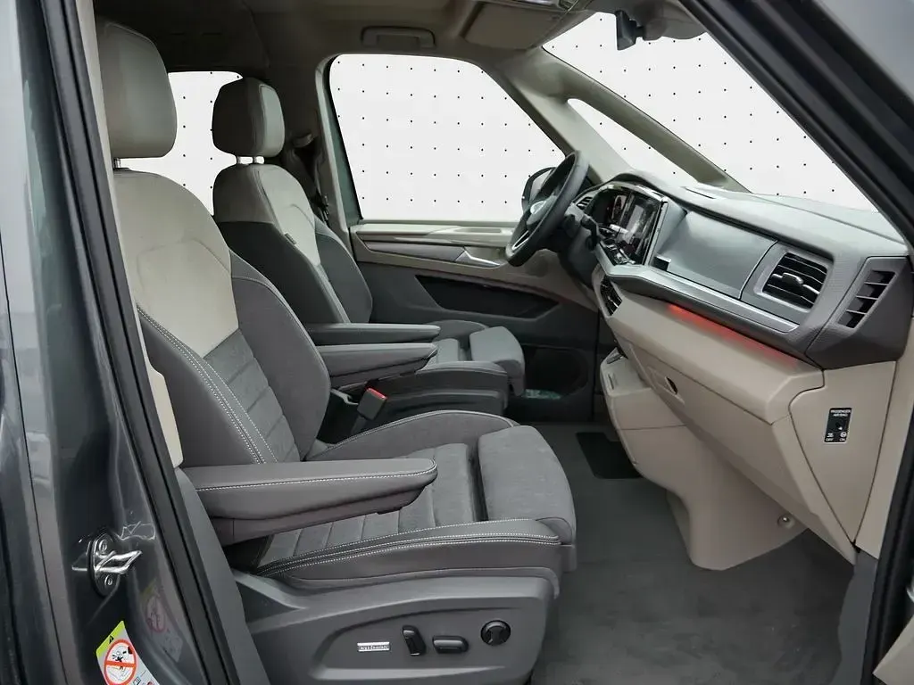 Nuova VW T7 Style 150 CV (110 kW) 2026 Grigio Furgone