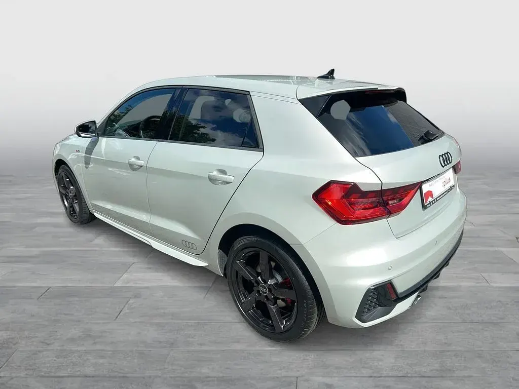 Gebraucht Audi A1 Sportback S-Line 207 PS (152 kW) 2025 Tausilber metallic Kleinwagen