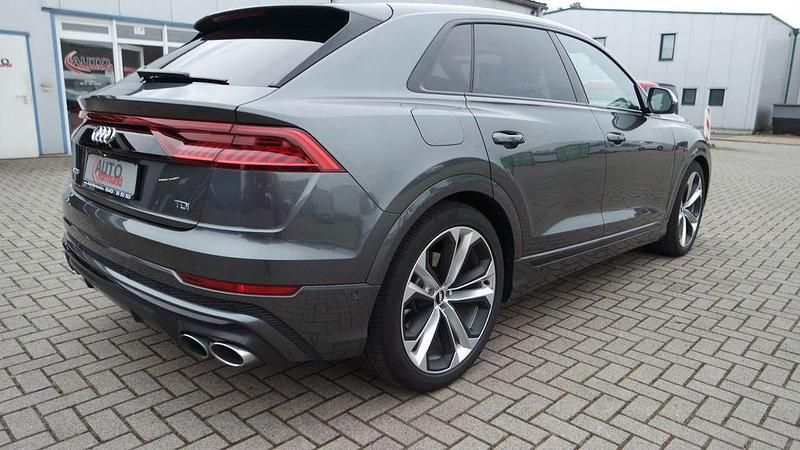 Gebraucht Audi SQ8 Sport 435 PS (319 kW) 2020 Daytonagrau perleffekt SUV
