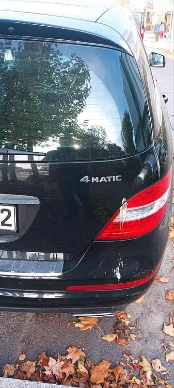 Gebraucht Mercedes 350 265 PS (194 kW) 2011 Schwarz SUV