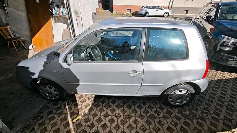 Gebraucht VW Lupo 50 PS (36 kW) 2001 Silber Kleinwagen