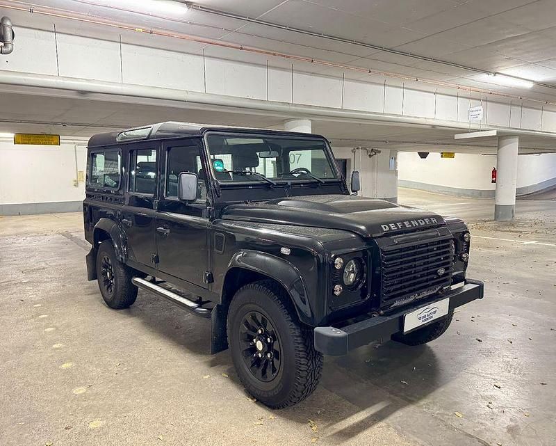 Schwarz Gebraucht 2014 Land Rover Defender Kombi | 55.555 € (Fairer Preis) - Bild 1/4