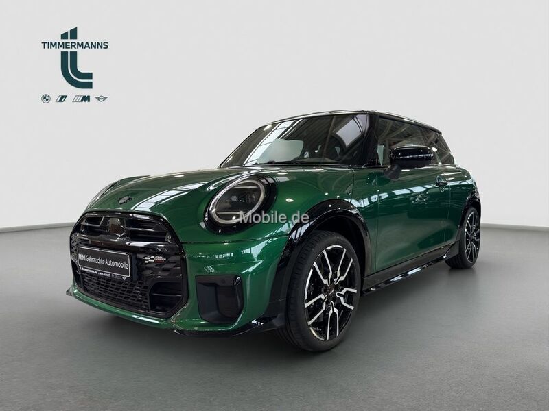 Grün Gebraucht 2024 Mini John Cooper Works Kleinwagen | 37.290 € (Etwas zu teuer) - Bild 1/4