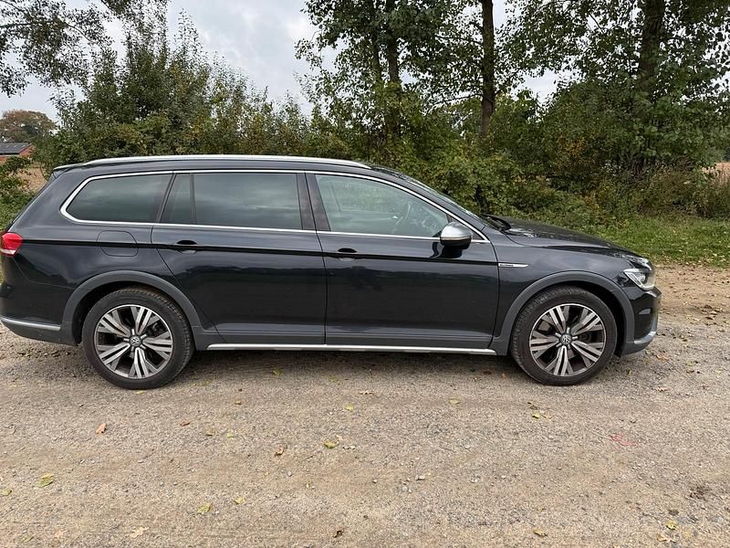 Gebraucht VW Passat Alltrack 240 PS (176 kW) 2015 Schwarz Kombi