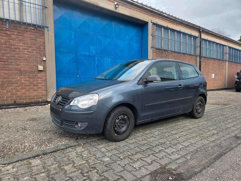 Gebraucht VW Polo 80 PS (58 kW) 2007 Grau Kleinwagen