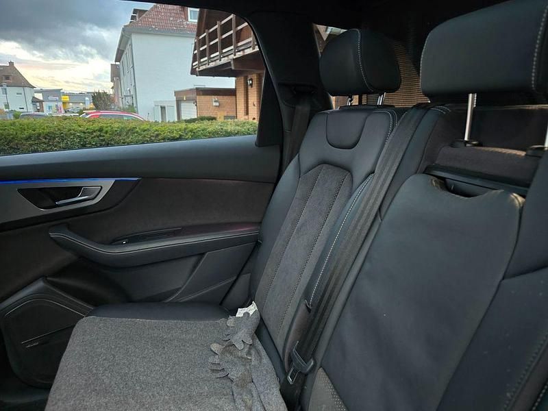 Gebraucht Audi Q7 Ambiente 272 PS (200 kW) 2016 Schwarz SUV