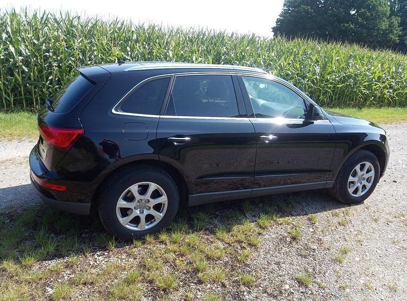 Gebraucht Audi Q5 163 PS (119 kW) 2014 Schwarz SUV