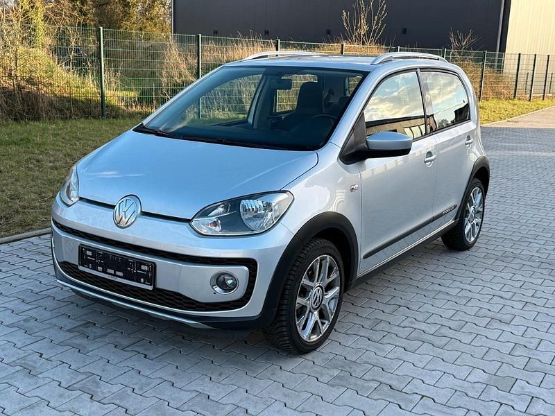 Gebraucht VW cross up! 75 PS (55 kW) 2014 Silber Kleinwagen