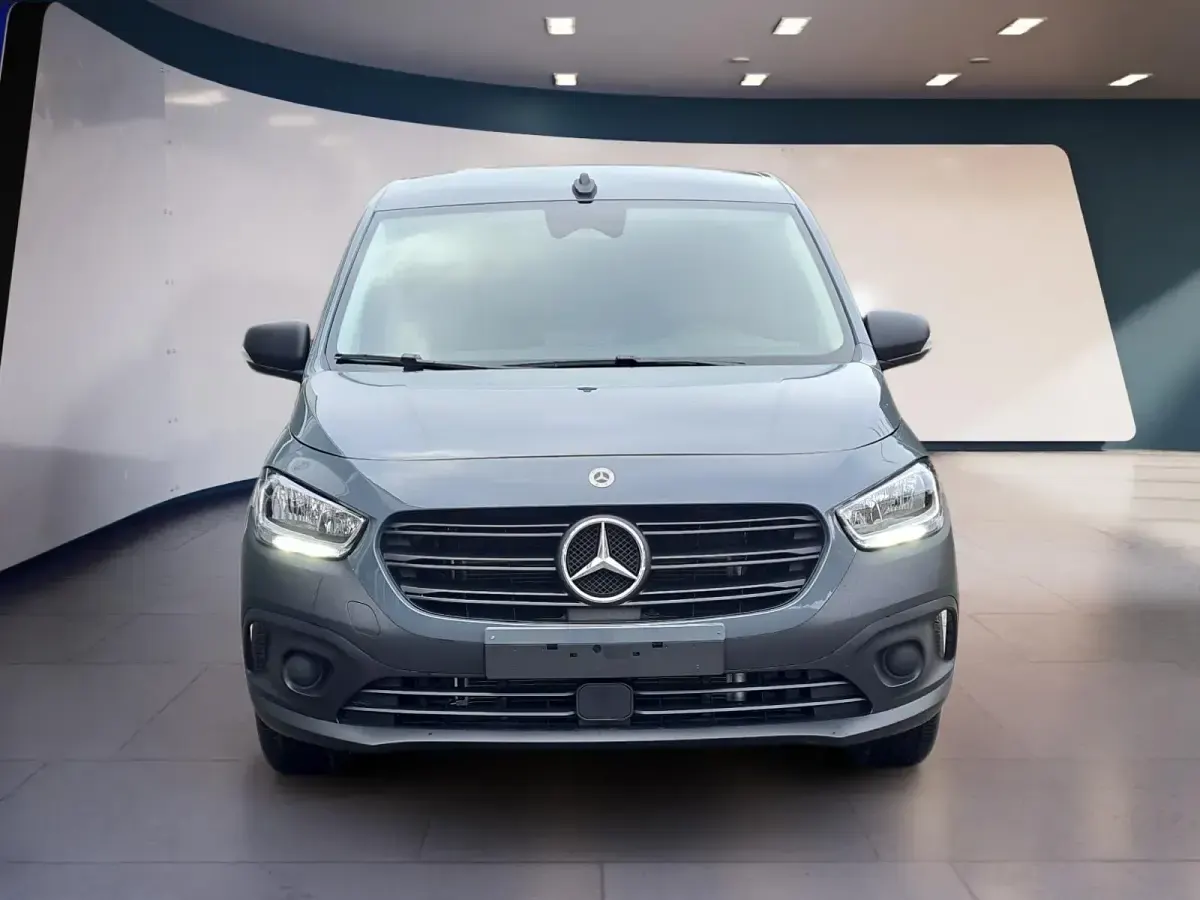 Gebraucht Mercedes Citan 108 75 PS (55 kW) 2025 Grau Van / Kleinbus