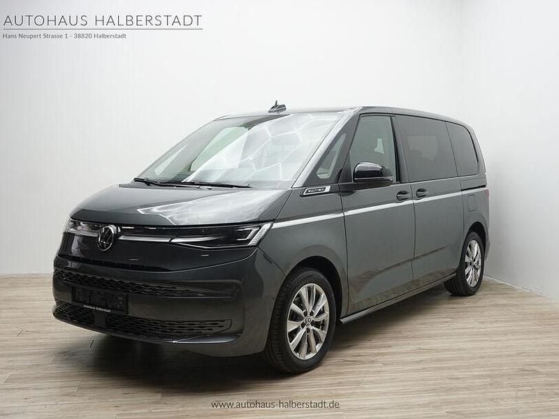 Second-hand VW Multivan Style 150 CP (110 kW) 2025 Gri Monovolum