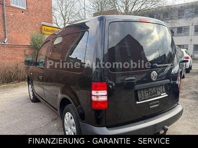 Gebraucht VW Caddy Startline 86 PS (63 kW) 2011 Van / Kleinbus