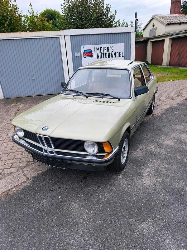 Brugt BMW 318 105 HK (77 kW) 1981 Grøn Sedan